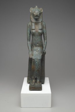 Statue of Wadjet